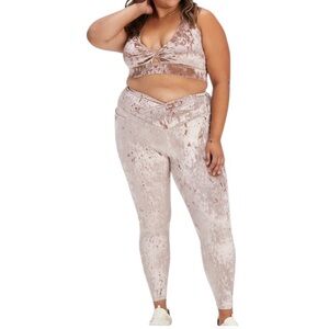 Fabletics Oasis Crushed Velour Twist Sports Bra & Crossover Leggings Teddy Set